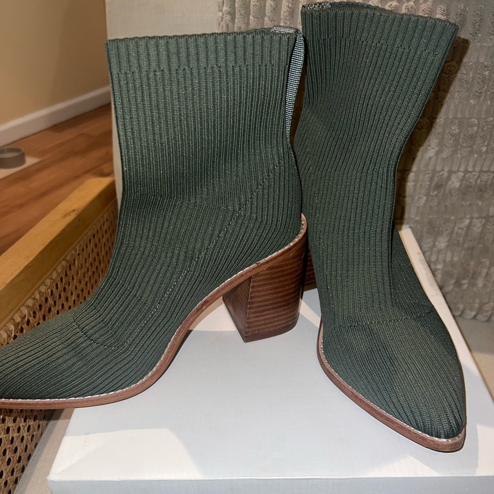 Steve Madden Boots